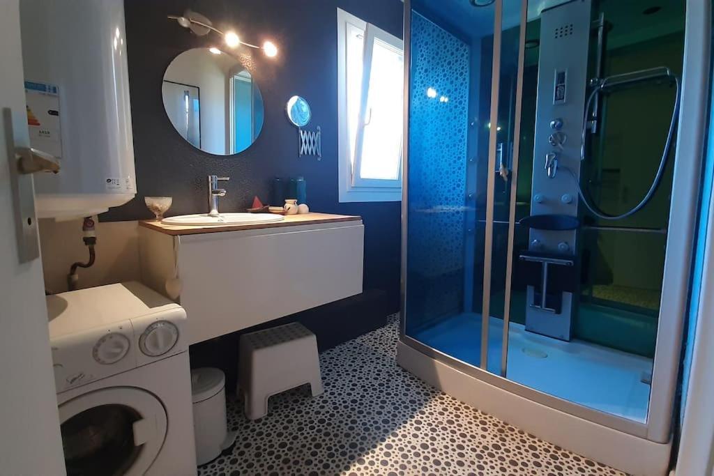 La Maison Bleue De Doudou - Coeur De Village Castéra-Verduzan المظهر الخارجي الصورة